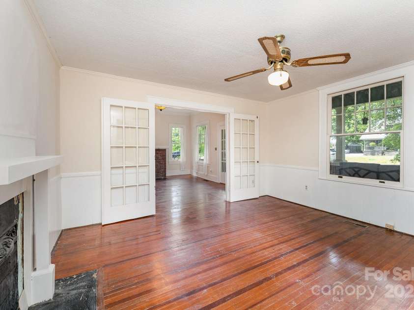 6206 Hunter Avenue, Charlotte, NC 28262.  MLS# CAR4272883, YatesRealty ID 21823. Bedroom 3/Office