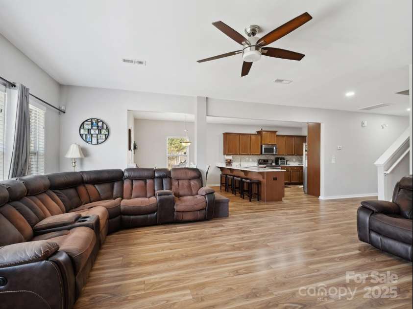 8137 Bryson Road, Fort Mill, SC 29707.  MLS# CAR4238761, YatesRealty ID 21824. 