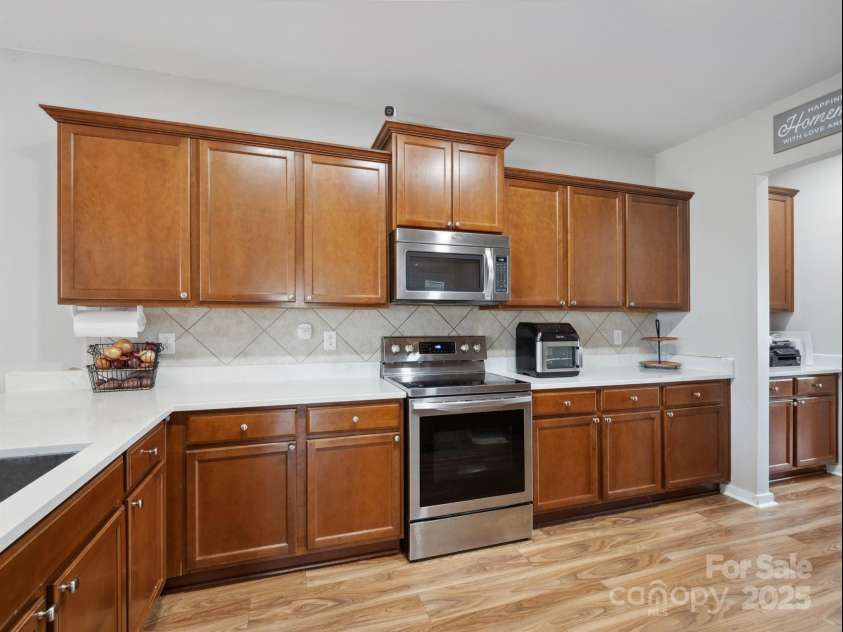 8137 Bryson Road, Fort Mill, SC 29707.  MLS# CAR4238761, YatesRealty ID 21824. 