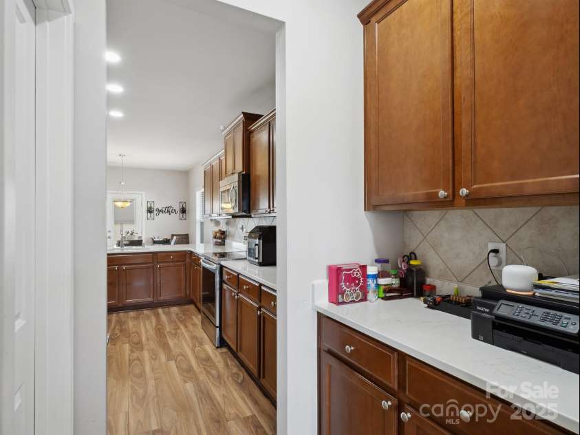 8137 Bryson Road, Fort Mill, SC 29707.  MLS# CAR4238761, YatesRealty ID 21824. 
