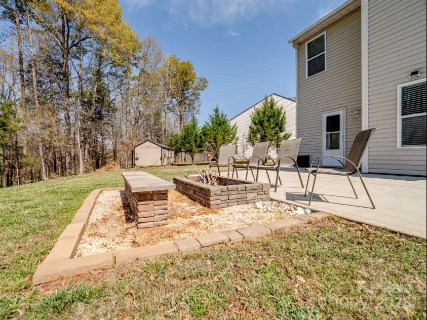 8137 Bryson Road, Fort Mill, SC 29707.  MLS# CAR4238761, YatesRealty ID 21824. 