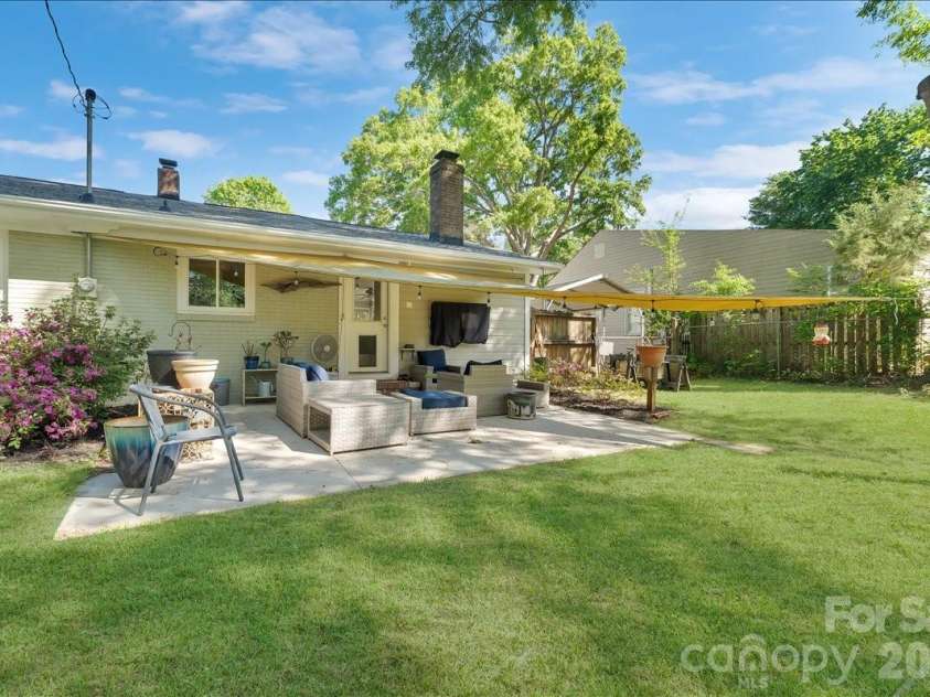 952 Beverly Drive, Rock Hill, SC 29730.  MLS# CAR4370929, YatesRealty ID 21824. 
