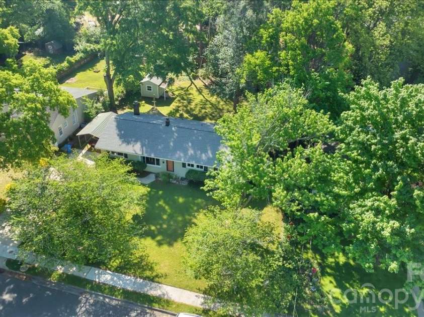 952 Beverly Drive, Rock Hill, SC 29730.  MLS# CAR4370929, YatesRealty ID 21824. 
