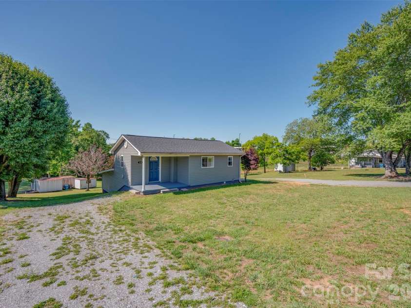 220 Roberson Road, Forest City, NC 28043.  MLS# CAR4381663, YatesRealty ID 21825. 