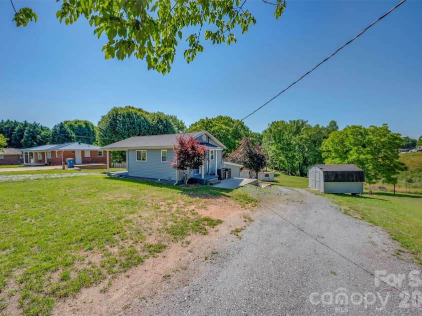220 Roberson Road, Forest City, NC 28043.  MLS# CAR4381663, YatesRealty ID 21825. 