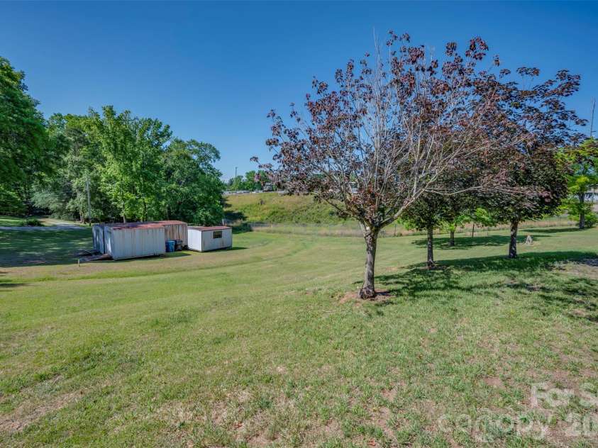 220 Roberson Road, Forest City, NC 28043.  MLS# CAR4381663, YatesRealty ID 21825. 