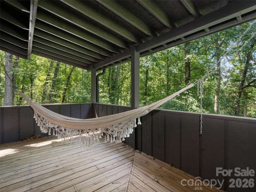 115 Bittersweet Trail, Canton, NC 28716.  MLS# CAR4381592, YatesRealty ID 21827. 