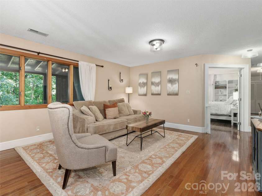 115 Bittersweet Trail, Canton, NC 28716.  MLS# CAR4381592, YatesRealty ID 21827. 