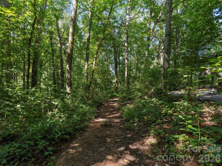 115 Bittersweet Trail, Canton, NC 28716.  MLS# CAR4381592, YatesRealty ID 21827. 