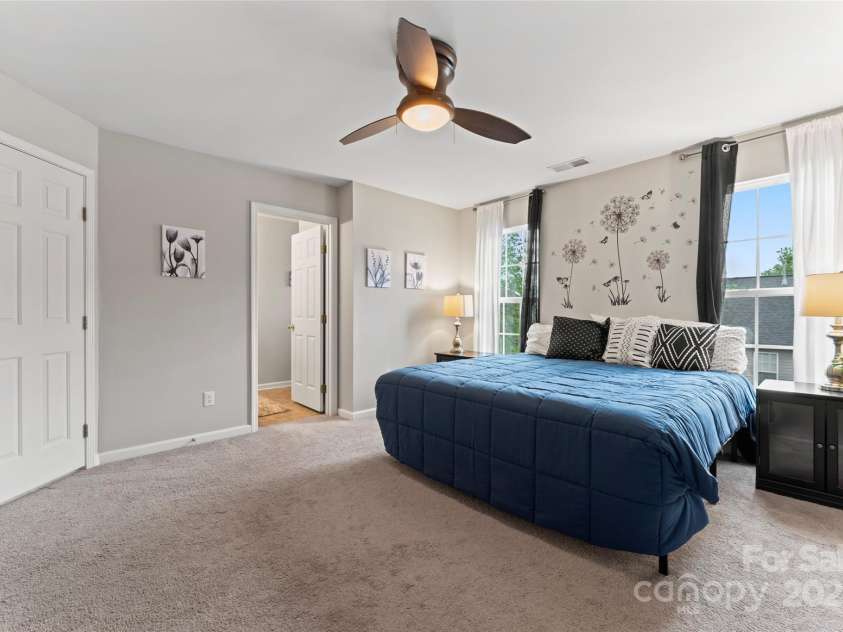 12905 Bullock Greenway Boulevard, Charlotte, NC 28277.  MLS# CAR4243689, YatesRealty ID 21827. 