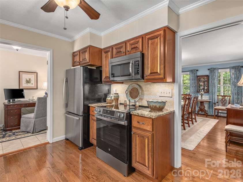 81 Old Gap Creek Road, Fairview, NC 28730.  MLS# CAR4379886, YatesRealty ID 21828. 
