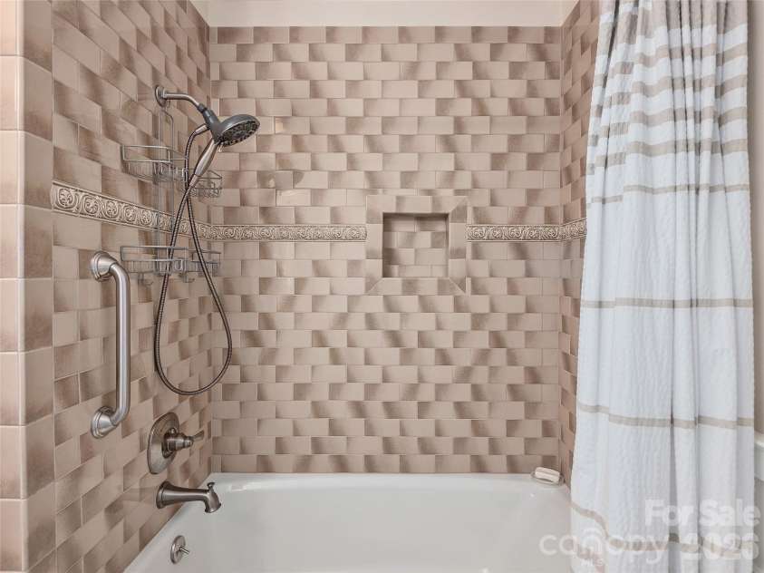 81 Old Gap Creek Road, Fairview, NC 28730.  MLS# CAR4379886, YatesRealty ID 21828. 