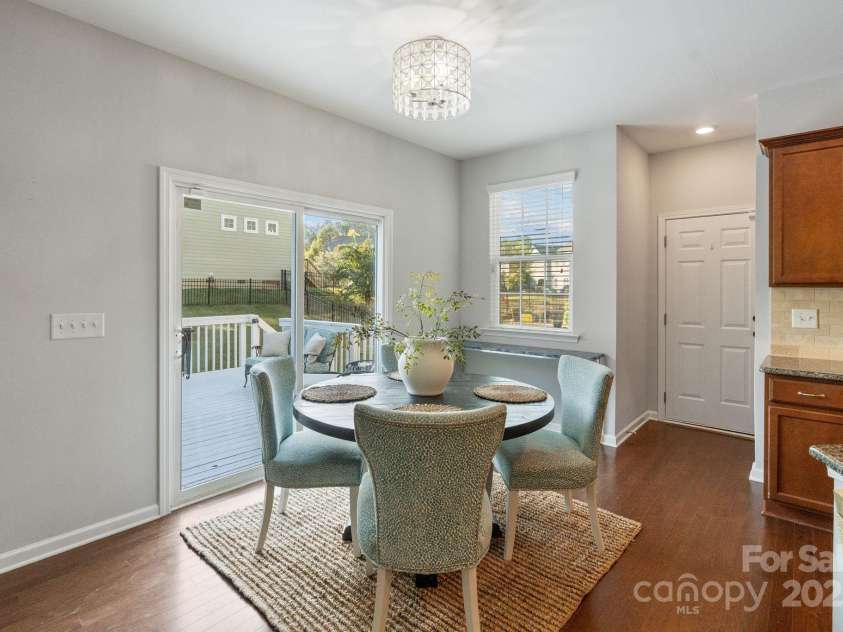 2005 Brightflower Lane, York, SC 29745.  MLS# CAR4313913, YatesRealty ID 2183. 