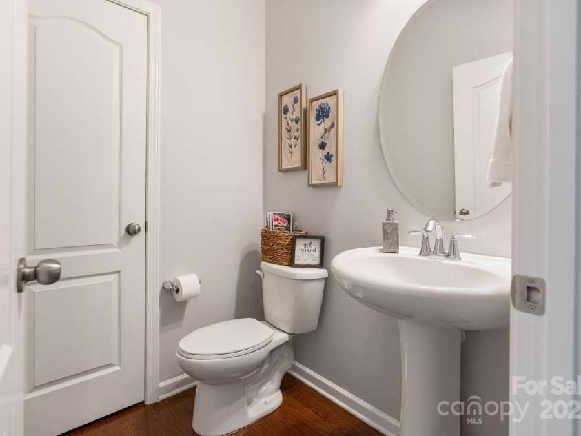 2005 Brightflower Lane, York, SC 29745.  MLS# CAR4313913, YatesRealty ID 2183. Half Bath downstairs