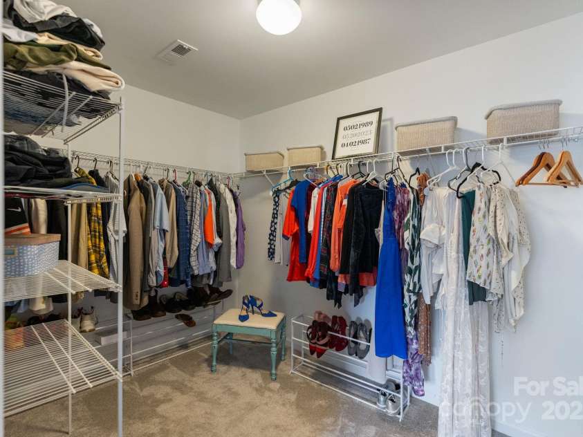 2005 Brightflower Lane, York, SC 29745.  MLS# CAR4313913, YatesRealty ID 2183. Primary closet