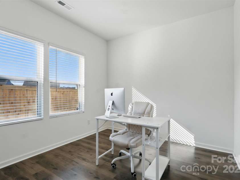 4013 Southern Pine Drive, Mount Holly, NC 28120.  MLS# CAR4267442, YatesRealty ID 21830. STUDY ROOM