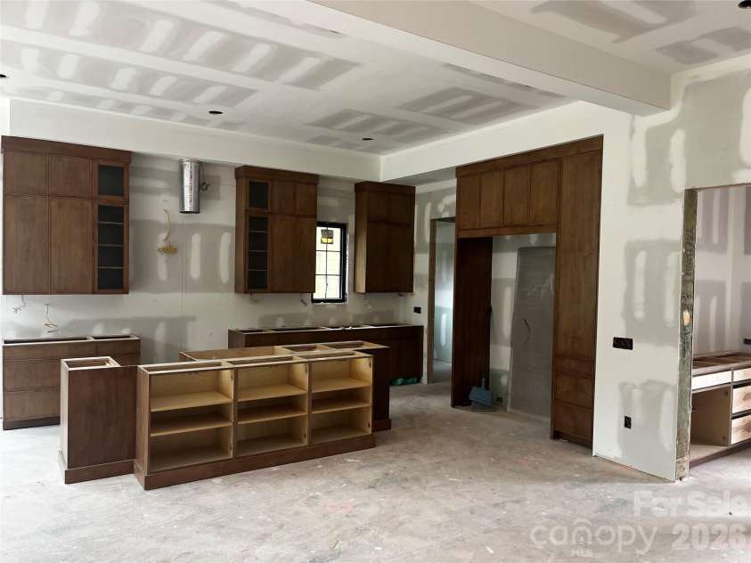 2073 Holbrook Road, Fort Mill, SC 29715.  MLS# CAR4329346, YatesRealty ID 21831. 