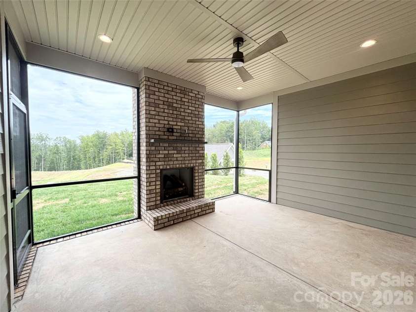 244 Colton Place, Concord, NC 28025.  MLS# CAR4378315, YatesRealty ID 21832. 