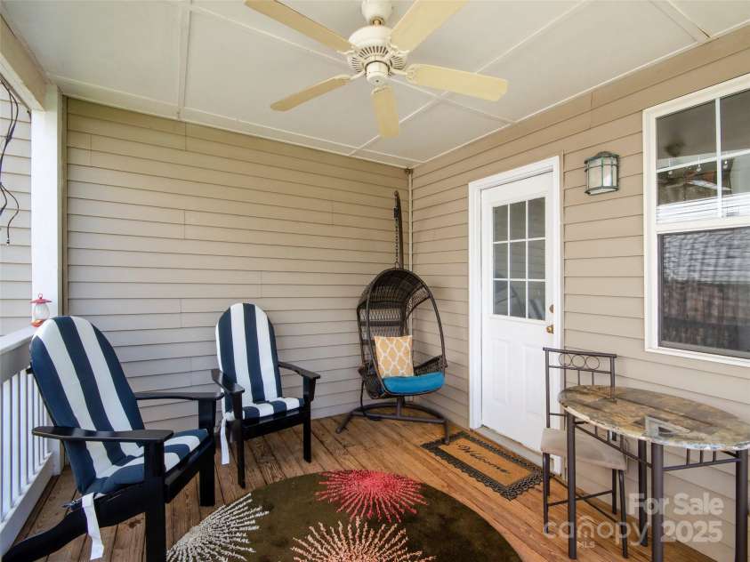 1410 Kenton Lane, Asheville, NC 28803.  MLS# CAR4263215, YatesRealty ID 21833. 