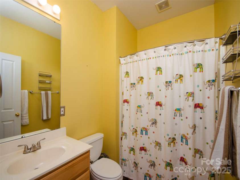 1410 Kenton Lane, Asheville, NC 28803.  MLS# CAR4263215, YatesRealty ID 21833. 