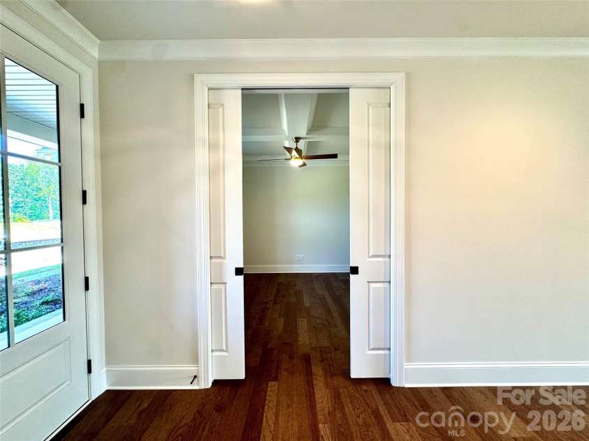 250 Colton Place, Concord, NC 28025.  MLS# CAR4378445, YatesRealty ID 21833. 