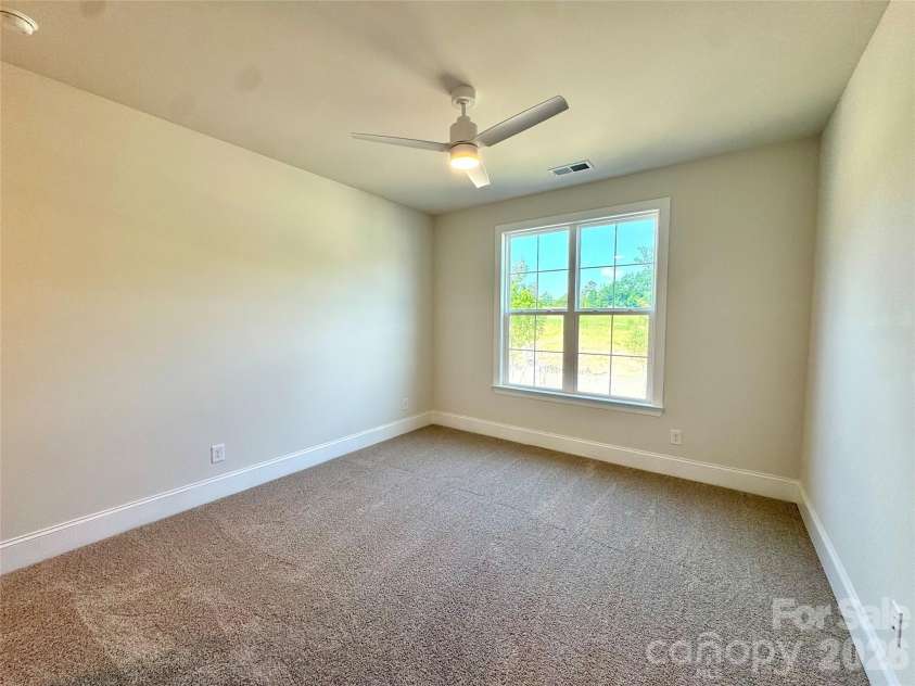 250 Colton Place, Concord, NC 28025.  MLS# CAR4378445, YatesRealty ID 21833. 