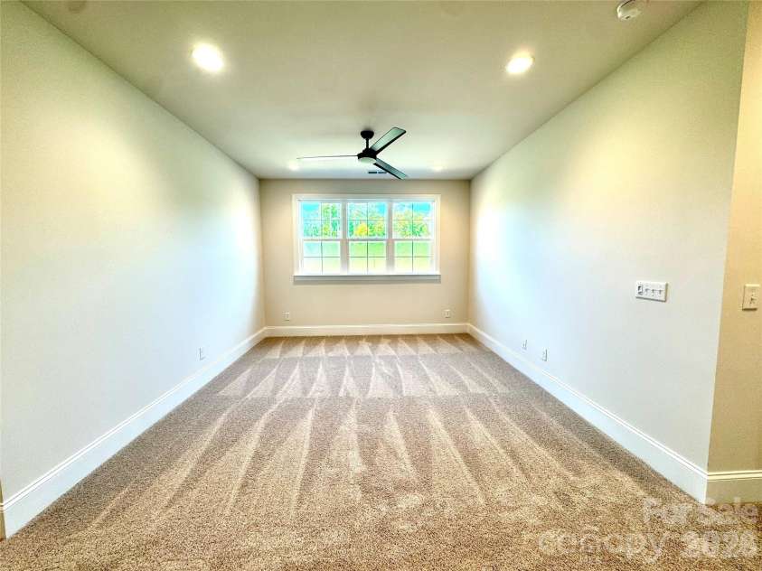 250 Colton Place, Concord, NC 28025.  MLS# CAR4378445, YatesRealty ID 21833. 