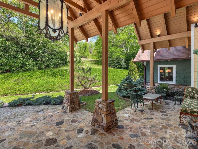 350 Snow Flake Lane, Maggie Valley, NC 28751.  MLS# CAR4381110, YatesRealty ID 21834. 