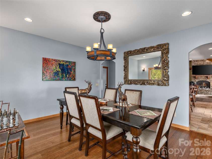 350 Snow Flake Lane, Maggie Valley, NC 28751.  MLS# CAR4381110, YatesRealty ID 21834. 