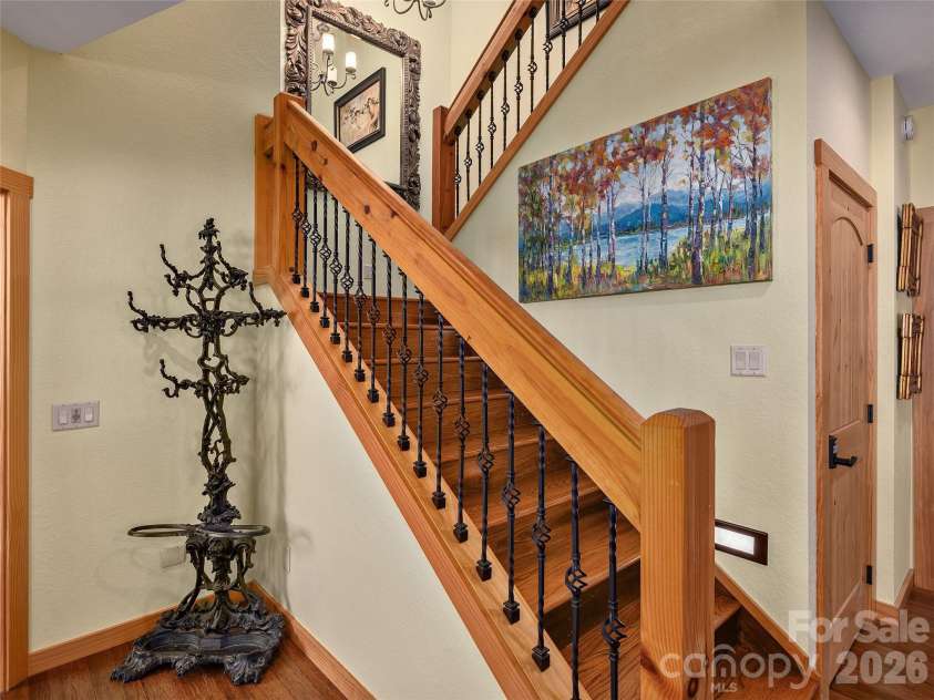 350 Snow Flake Lane, Maggie Valley, NC 28751.  MLS# CAR4381110, YatesRealty ID 21834. 