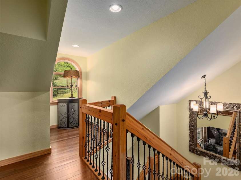 350 Snow Flake Lane, Maggie Valley, NC 28751.  MLS# CAR4381110, YatesRealty ID 21834. 