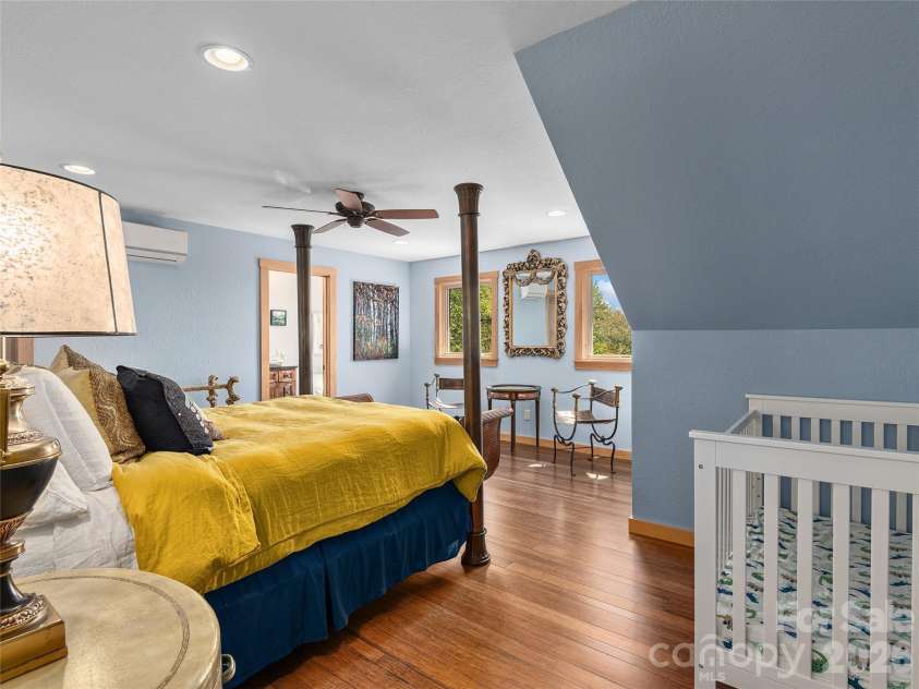 350 Snow Flake Lane, Maggie Valley, NC 28751.  MLS# CAR4381110, YatesRealty ID 21834. 