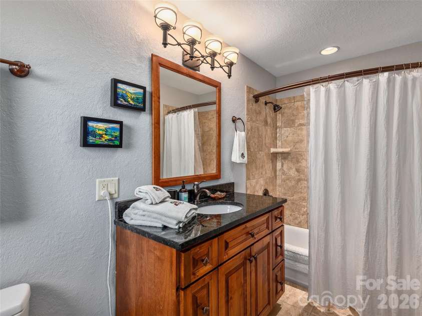 350 Snow Flake Lane, Maggie Valley, NC 28751.  MLS# CAR4381110, YatesRealty ID 21834. 