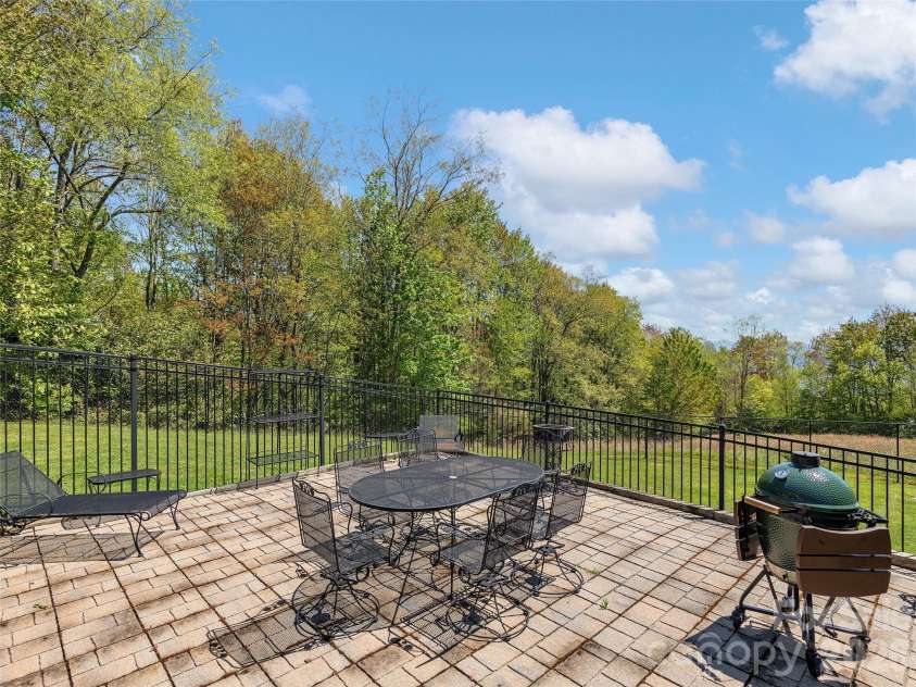 350 Snow Flake Lane, Maggie Valley, NC 28751.  MLS# CAR4381110, YatesRealty ID 21834. 