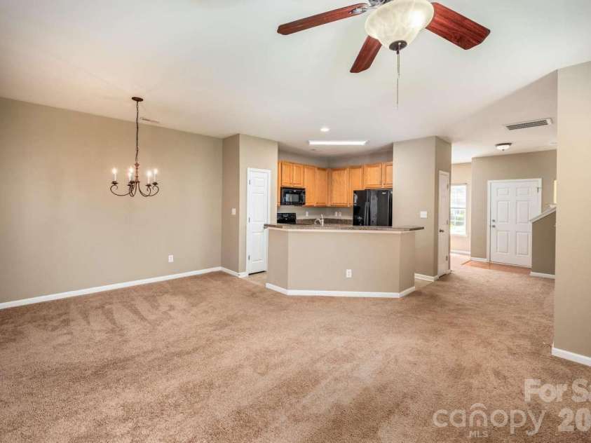 10622 Trolley Run Drive, Cornelius, NC 28031.  MLS# CAR4368473, YatesRealty ID 21835. 