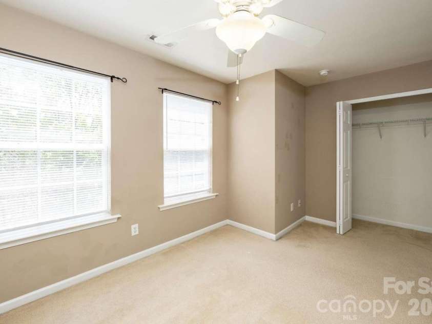 10622 Trolley Run Drive, Cornelius, NC 28031.  MLS# CAR4368473, YatesRealty ID 21835. 