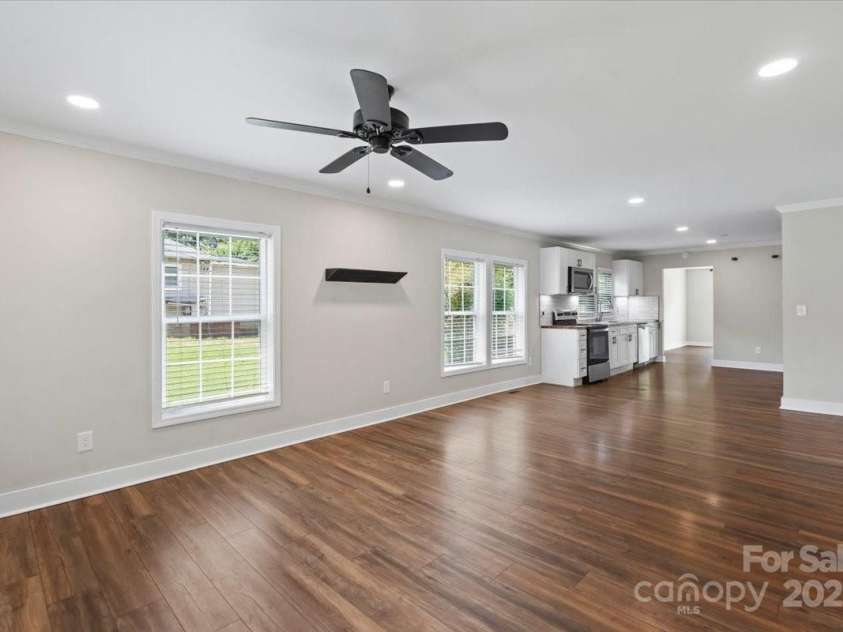 321 Taylor Street, Landis, NC 28088.  MLS# CAR4269040, YatesRealty ID 21835. 