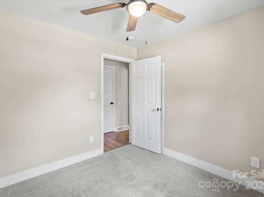 321 Taylor Street, Landis, NC 28088.  MLS# CAR4269040, YatesRealty ID 21835. 