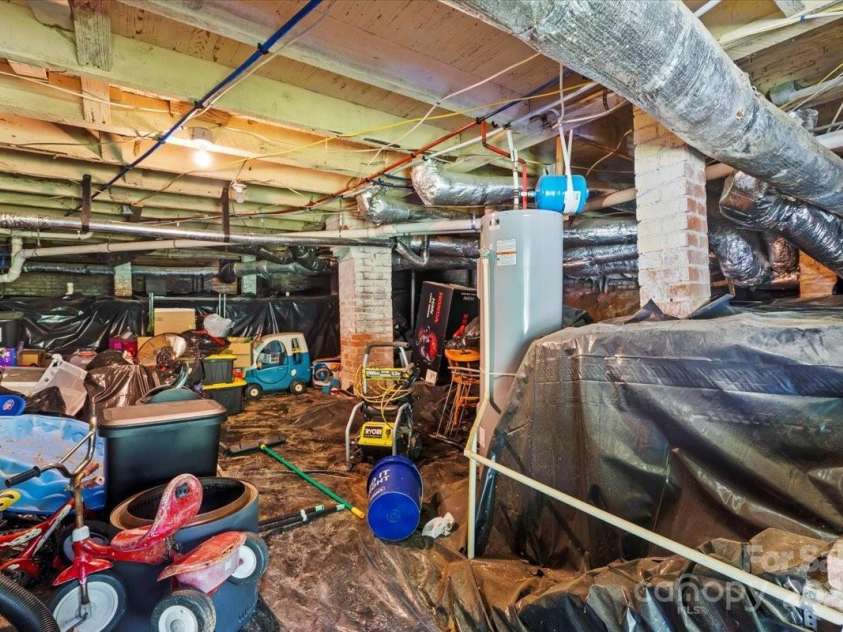 321 Taylor Street, Landis, NC 28088.  MLS# CAR4269040, YatesRealty ID 21835. 