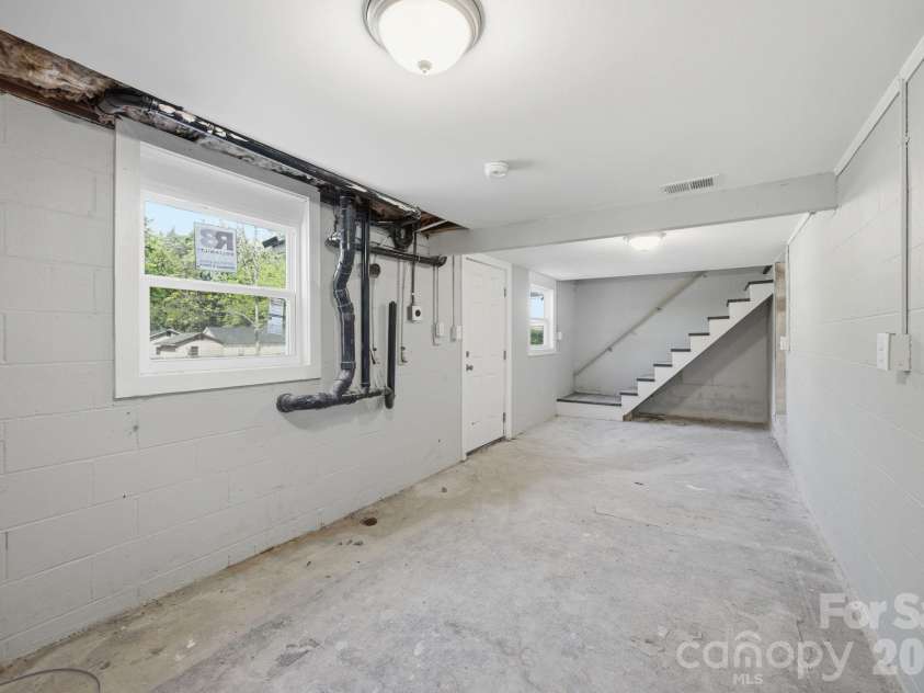 23 Flowe Street, Concord, NC 28027.  MLS# CAR4369550, YatesRealty ID 21836. 