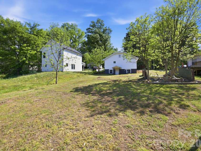 23 Flowe Street, Concord, NC 28027.  MLS# CAR4369550, YatesRealty ID 21836. 