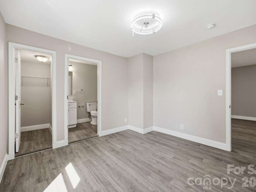 23 Flowe Street, Concord, NC 28027.  MLS# CAR4369550, YatesRealty ID 21836. Primary Bed