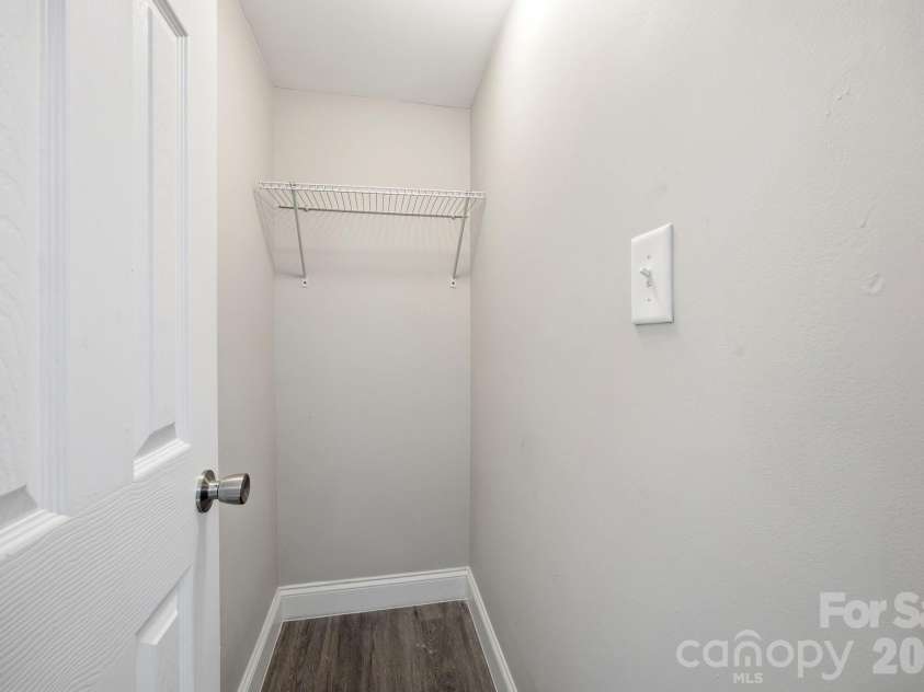 23 Flowe Street, Concord, NC 28027.  MLS# CAR4369550, YatesRealty ID 21836. Primary Closet