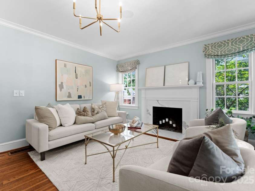 236 Wales Avenue, Charlotte, NC 28209.  MLS# CAR4259042, YatesRealty ID 21836. 