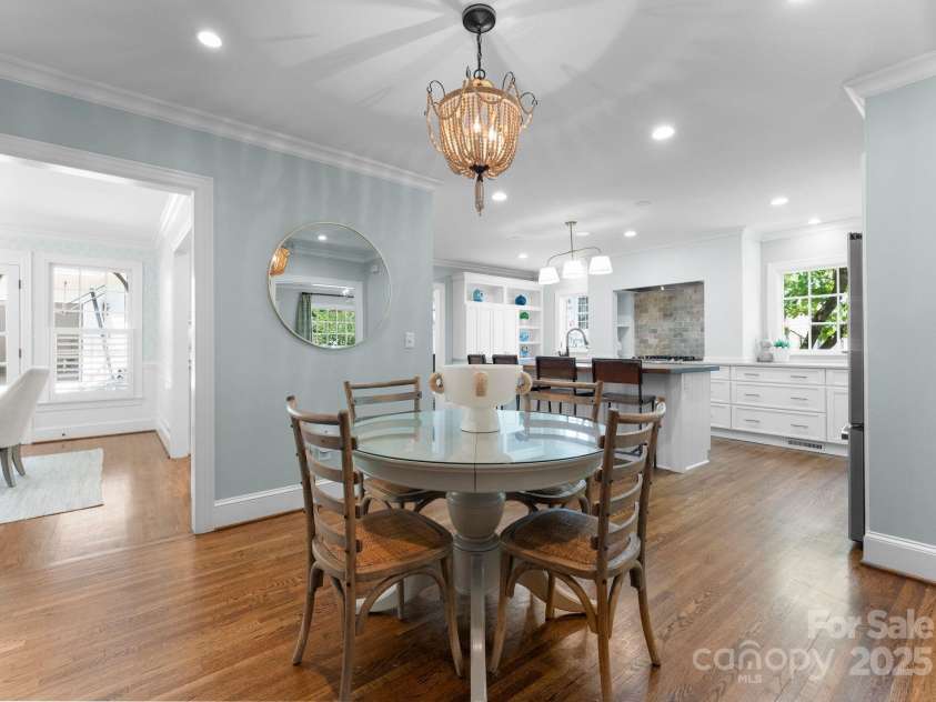 236 Wales Avenue, Charlotte, NC 28209.  MLS# CAR4259042, YatesRealty ID 21836. 