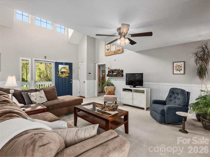 44 Tibi Lane, Waynesville, NC 28785.  MLS# CAR4373708, YatesRealty ID 21837. 