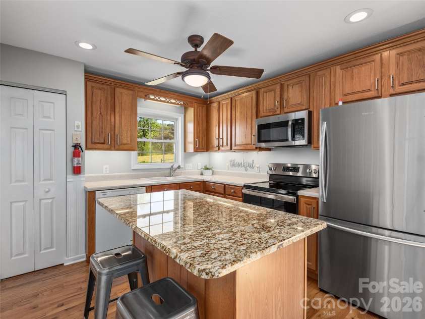 44 Tibi Lane, Waynesville, NC 28785.  MLS# CAR4373708, YatesRealty ID 21837. 