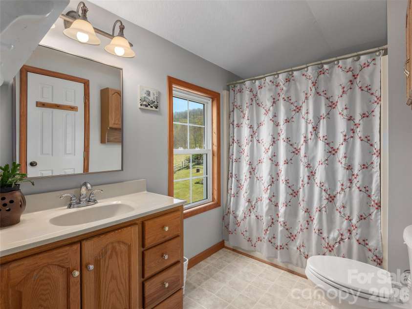 44 Tibi Lane, Waynesville, NC 28785.  MLS# CAR4373708, YatesRealty ID 21837. 