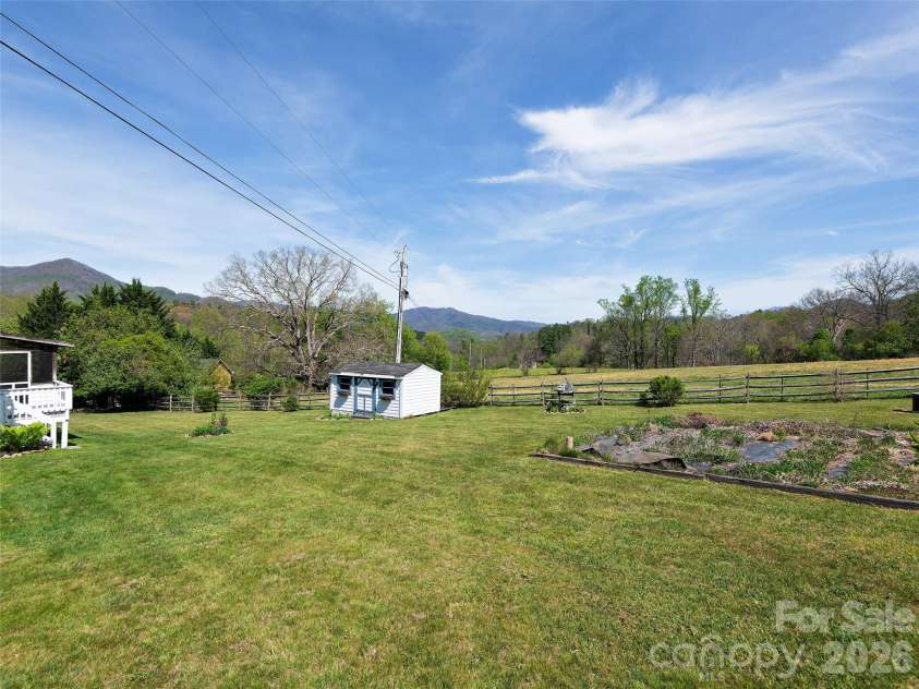 44 Tibi Lane, Waynesville, NC 28785.  MLS# CAR4373708, YatesRealty ID 21837. 