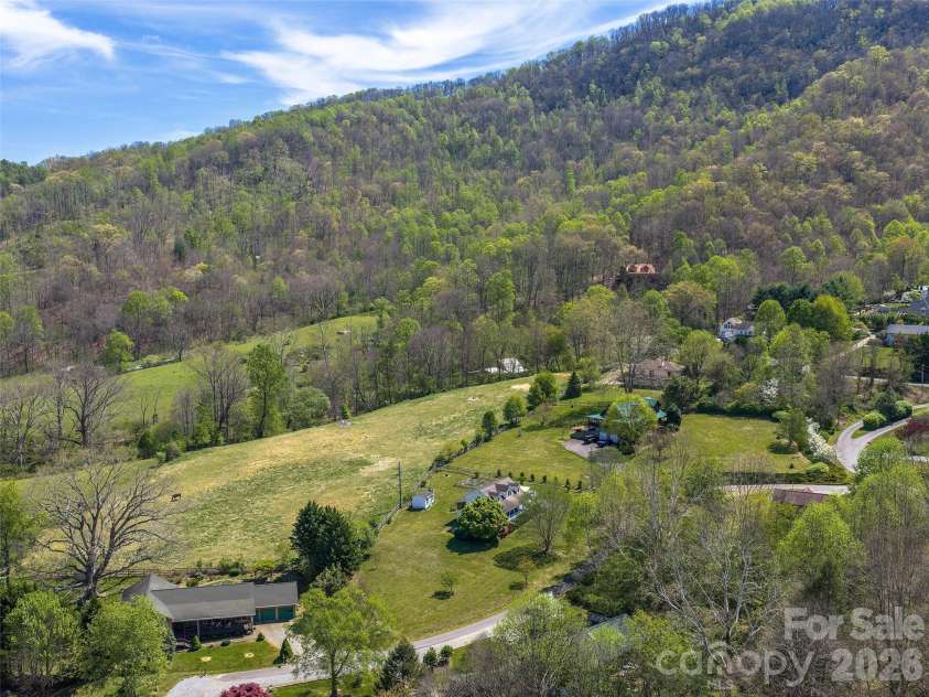 44 Tibi Lane, Waynesville, NC 28785.  MLS# CAR4373708, YatesRealty ID 21837. 
